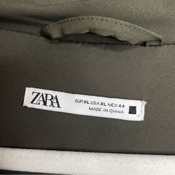 Zara Water Repellent Jacket - Picture 4 of 8